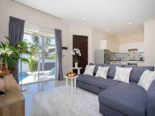 1- Bedroom Modern Villa in Rawai (V19)