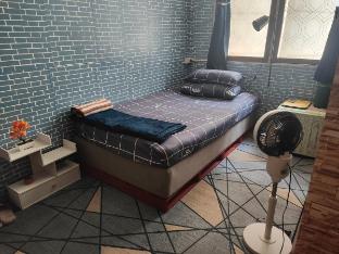 108 - Quiet & Lovely apartment near skytrain-wifi