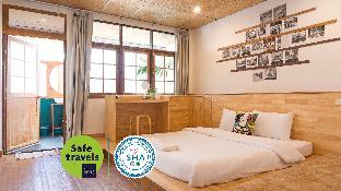 19/18 Old Town Home (SHA Certified)