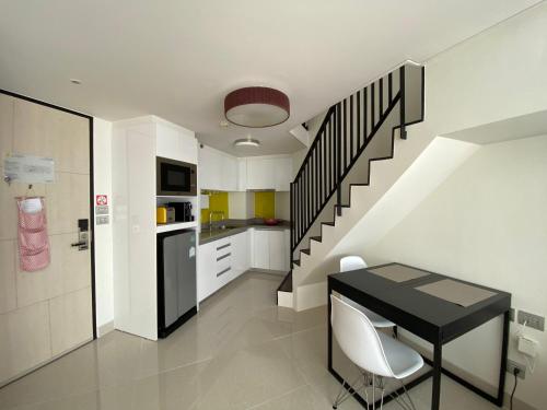 1bdr Apartment of Loft Style in Laguna by Capital Pro