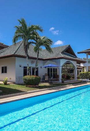 *1BR Pool Access • Walk to Yanui Beach V201