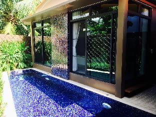 2 bd pool villa walking distance to the beach