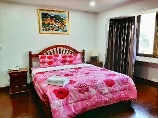 2 Bedroom Apartment Sukhumvit Soi 4