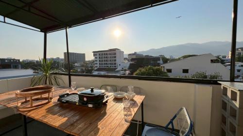 2 BRs 4Beds with rooftop in Nimman