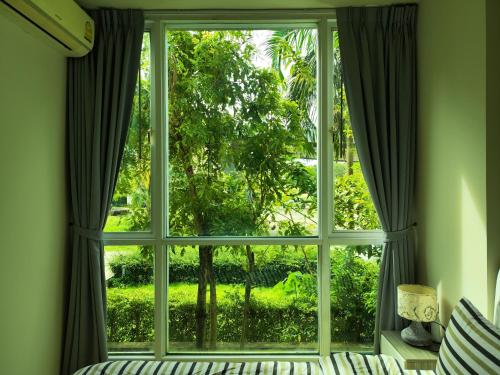 2 Floor - The Base Downtown Condominium next to Central Shopping Mall