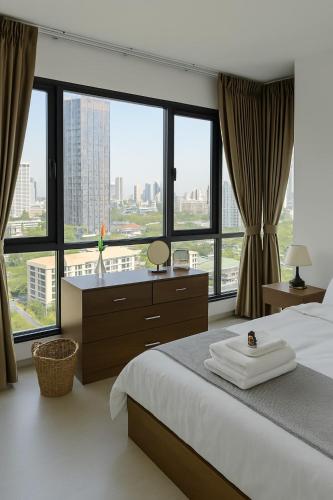2BR 2BA Luxury Lifestyle 5min walk Thonglor BTS