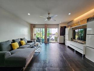 3-Bedroom Town House in Kamala