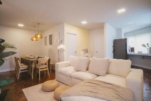 3 Bedrooms 2 baths on the center of nimman road