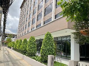 35 Bow Hotel