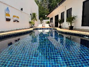 4 Bedroom Pool Villa 300meter to the Beach
