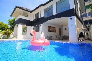 4 Bedrooms Luxury Pool Villa
