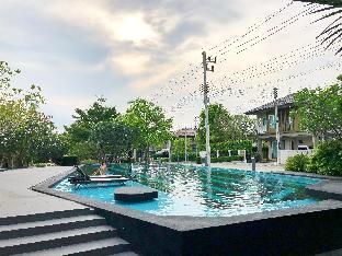 4BR @ Mountain View w/wifi, Pool, Gym &amp; Big Garden