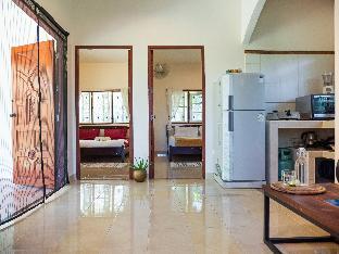 55m, Family, Parking, A/C, Full Kitchen, Balcony