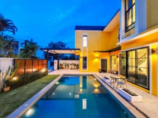 6 Bedroom Pool Villa near CIty/Airport