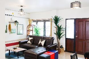 7min to Asoke, Terminal21 on foot! 4BR House!
