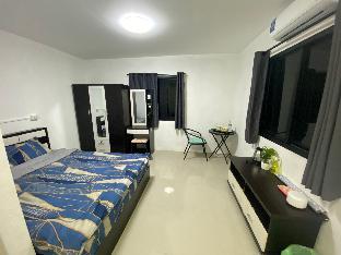 84 Bar &amp; Guest House Room:3
