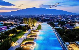 9 Big Family size Condo 4 Soft Beds, Sky Pool +Gym