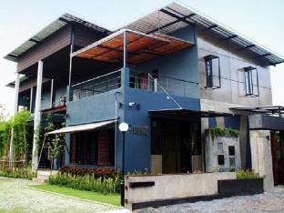9roomz Hotel