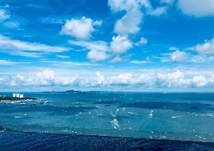 A2  dazzling beach view in the center of Pattaya