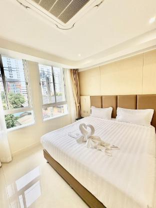 ABC QQ Hotel