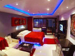 Absolute Bangla Suites Unit 105