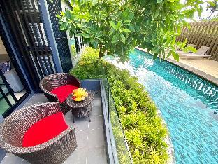 access pool 2br 3pool condo walk 10min beach105