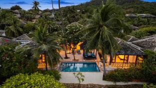Aqua Vista 28: 3BR Traditional Thai Style Villa