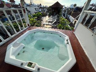 Aquarius Gay Guesthouse and Sauna