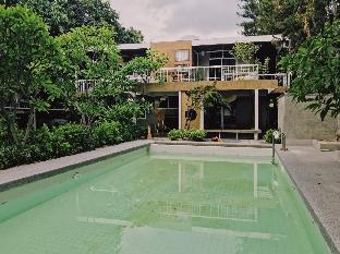 Art House Pool, Private rooms@City Center for 10