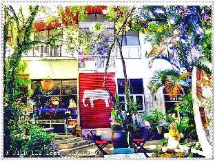 Artist Place Trat