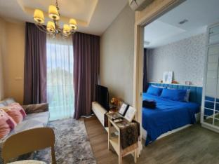 Aster Room Triple plus@ The Blux Condo B