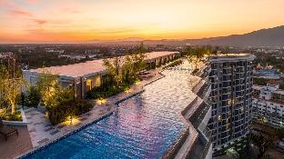 Astra Sky River Condo Mountain View (10)