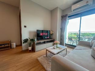 AstraSky1BR/RoftopPool/
SofaBed