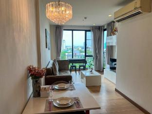 AstraSuite/11thFloor/Pool&amp;MountainView/NightBazaar