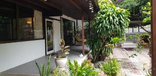 AT ASok Vintage House (BTS Asok,MRT Sukhumvit)