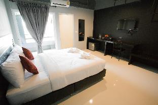 B-Black Hotel