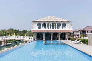 B Pattaya Villa, accommodates 6 people, 10 minutes by car to Walking Street.