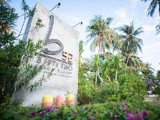 B52 Beach Resort