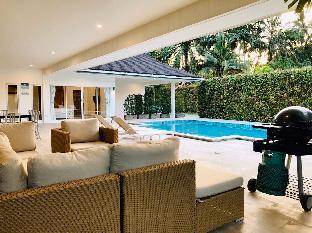 Baan Anna Pool and Spa Villa