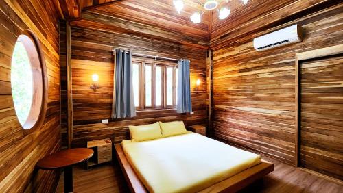 Baan Bhuwann Forest Chalet