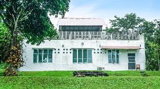 Baan Buree Wang Nam Khiao