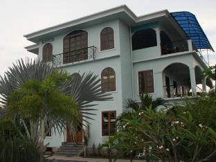 Baan Georges Hotel