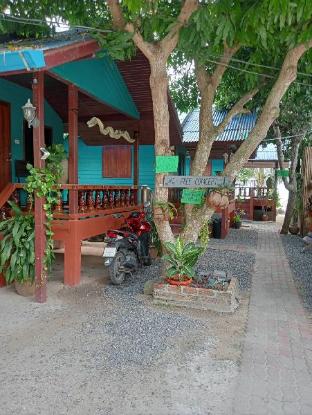 Baan Hin Kong Beach Resort 2