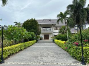 Baan Katthaliya Hua Hin