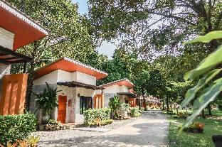 Baan Klang Suan Resort
