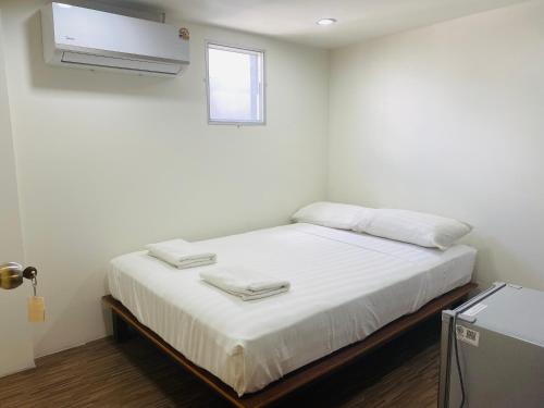 Baan Mon Hill Budget Rooms