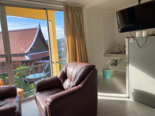Baan Mon Hill Private Room