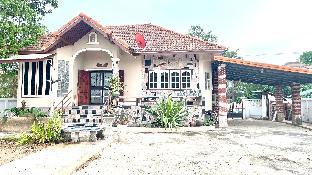 Baan Phuean (House of Friends) @Uthai Thani