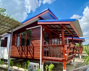 Baan Ponthoranee Resort