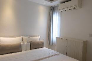 Baan Poon Apartment Standard Room